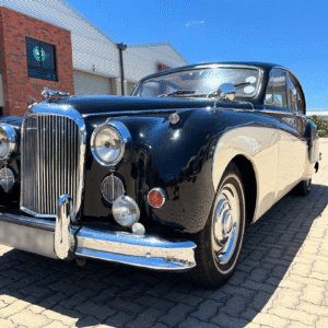 1958 Jaguar MK VIII - Image 3