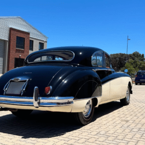 1958 Jaguar MK VIII - Image 4