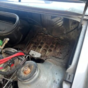 1989 Ford Bantam - Image 10